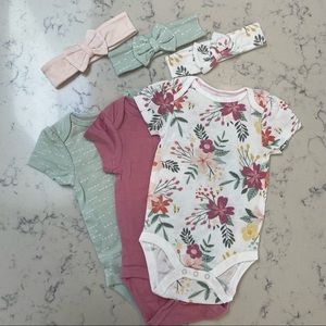 Baby girls’ Cloud Island bodysuits bundle (3) and matching headbands